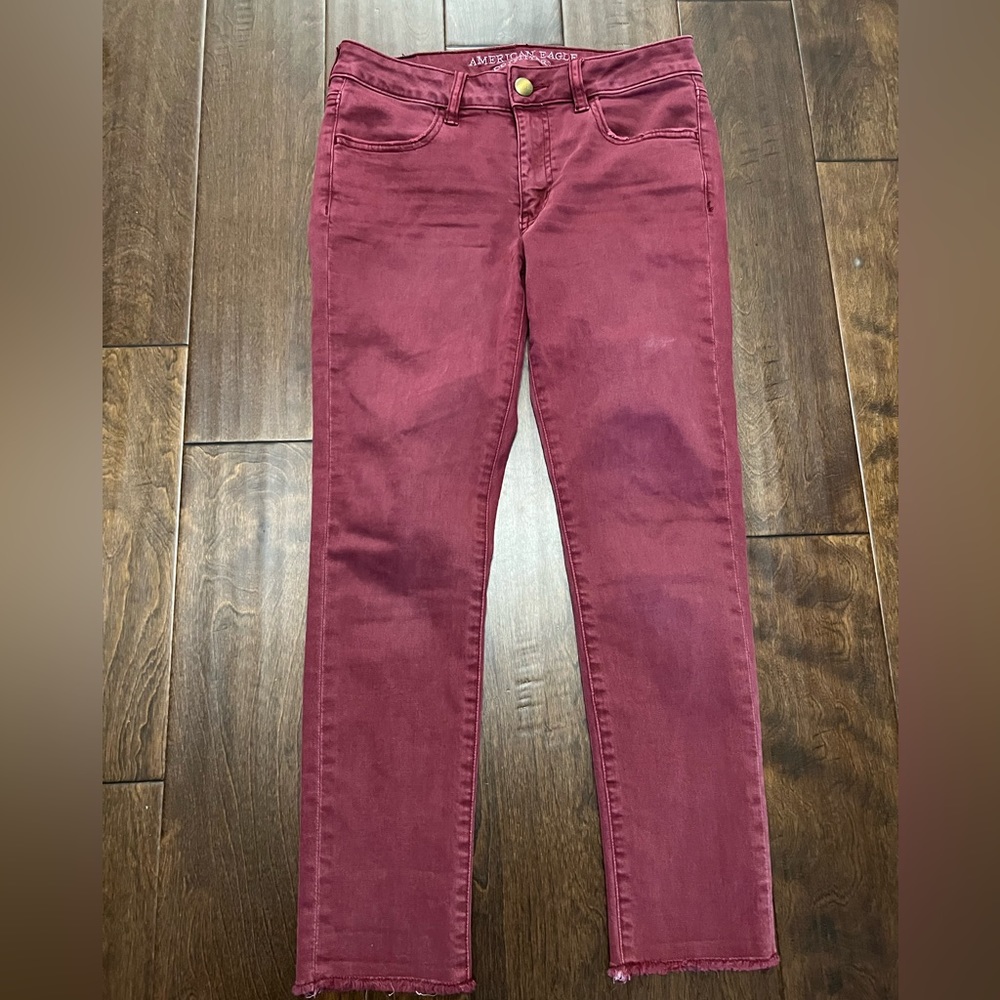 American Eagle Dark Red/Maroon Jegging Crop Size 6